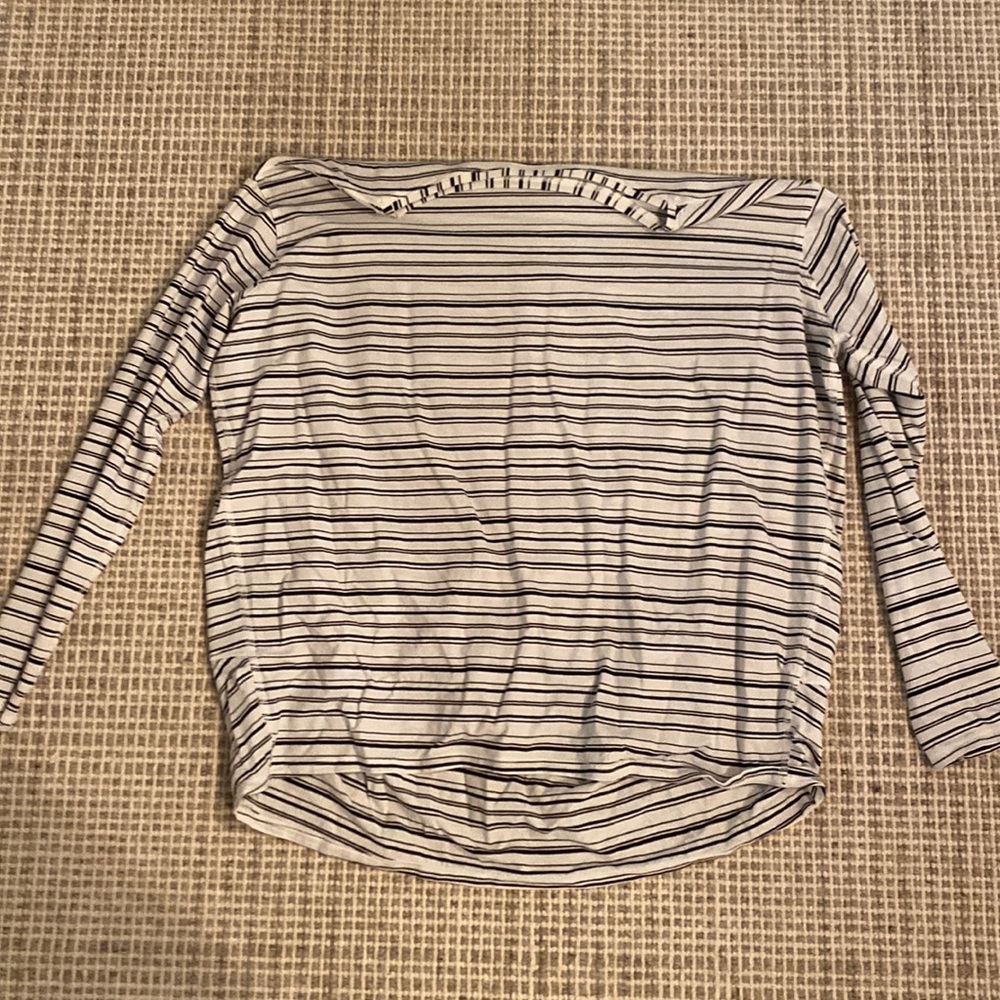 Lululemon shirt